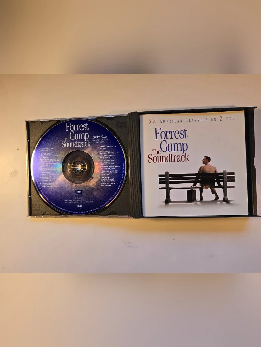 Forrest Gump The Soundtrack 32 American Classic Songs on 2 CDs